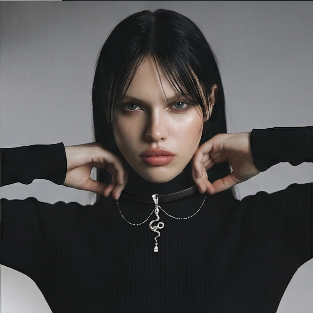 Serpent Power Choker | Dopamine Alley