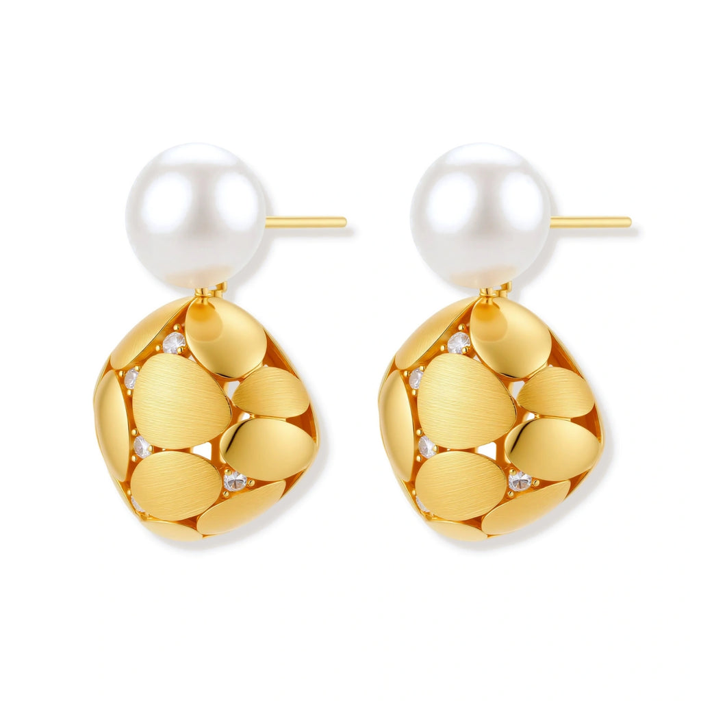 Petal Drop Pearl Earrings | Dopamine Alley