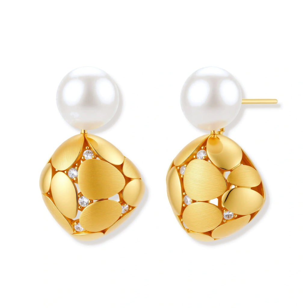 Petal Drop Pearl Earrings | Dopamine Alley