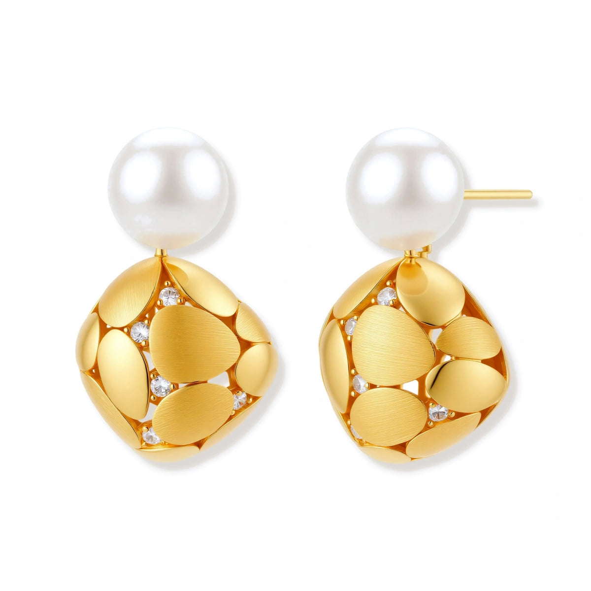 Petal Drop Pearl Earrings | Dopamine Alley