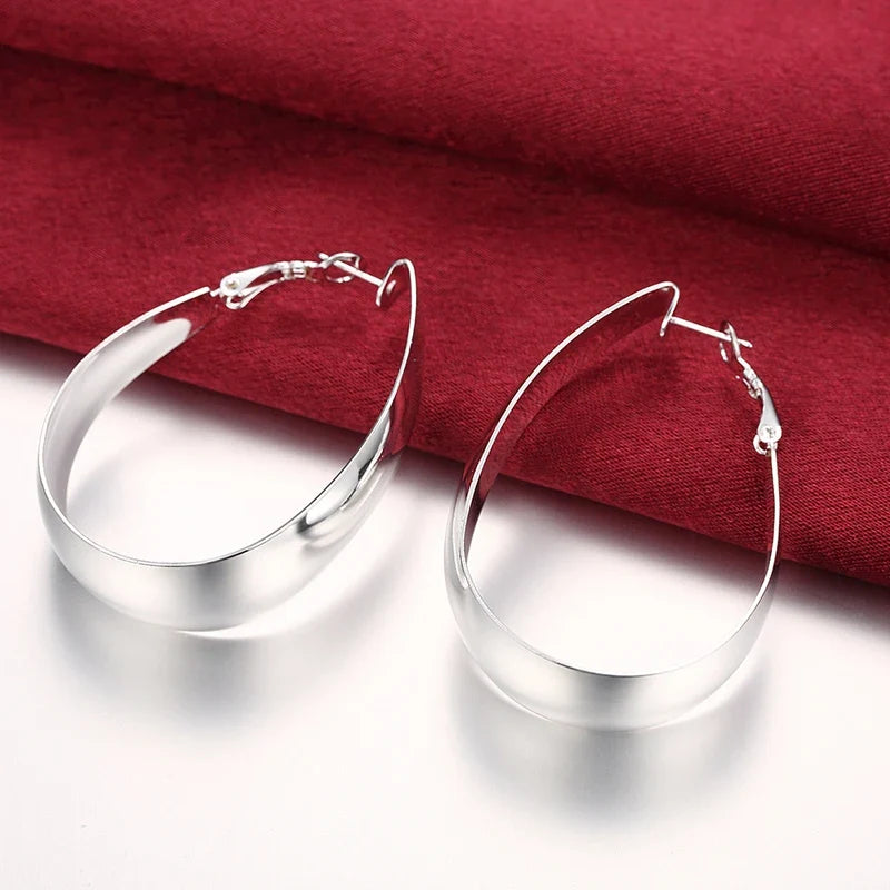 Smooth U-Shaped Hoop Earrings