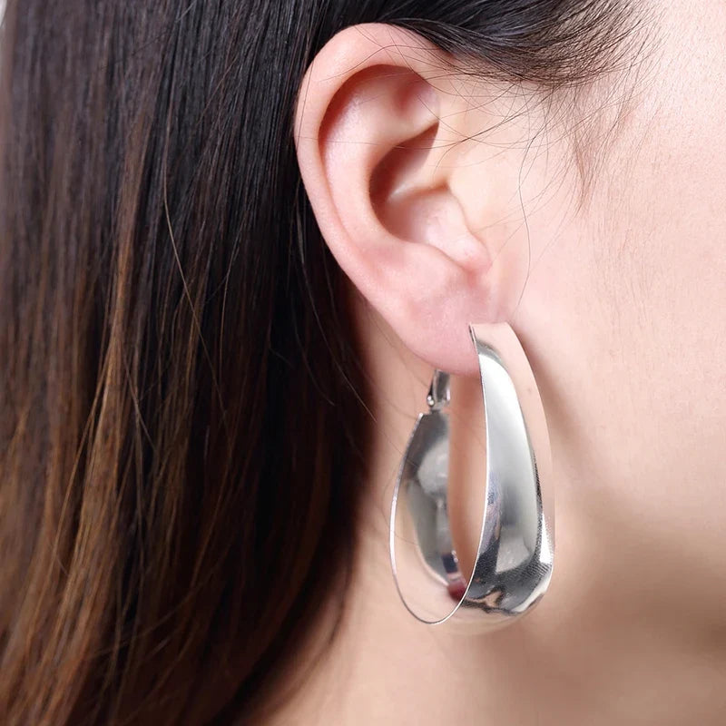 Smooth U-Shaped Hoop Earrings