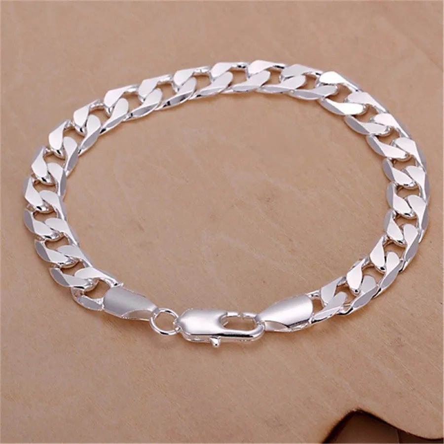 Chain-Link Fashion Bracelet