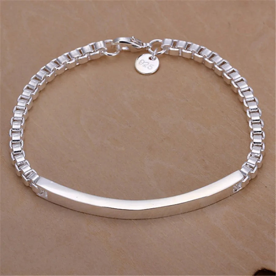 Chain-Link Fashion Bracelet