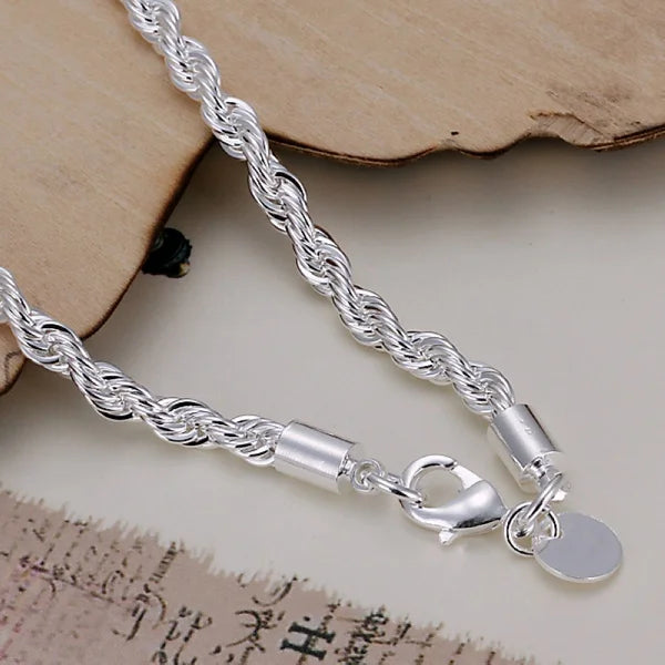 Chain-Link Fashion Bracelet