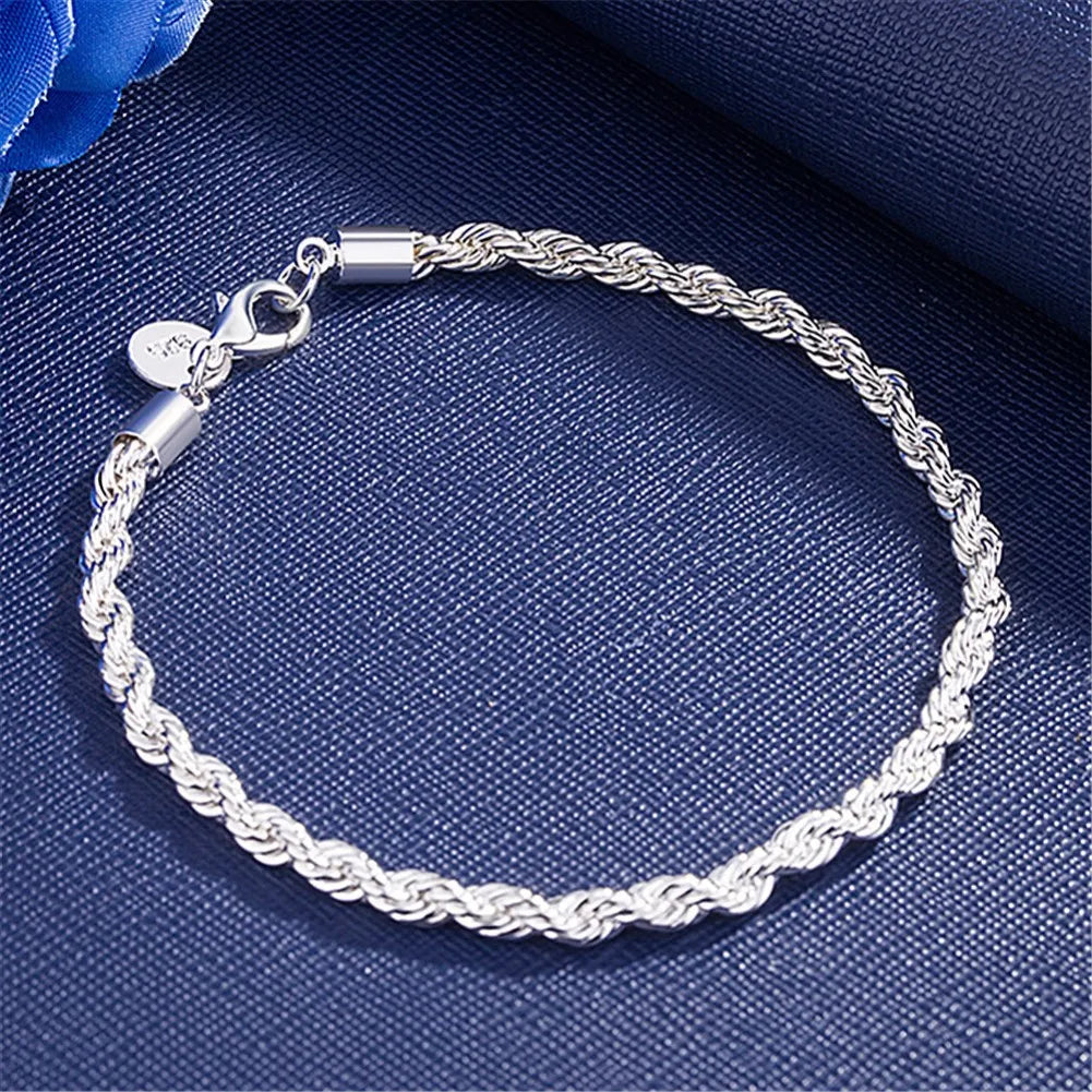 Chain-Link Fashion Bracelet