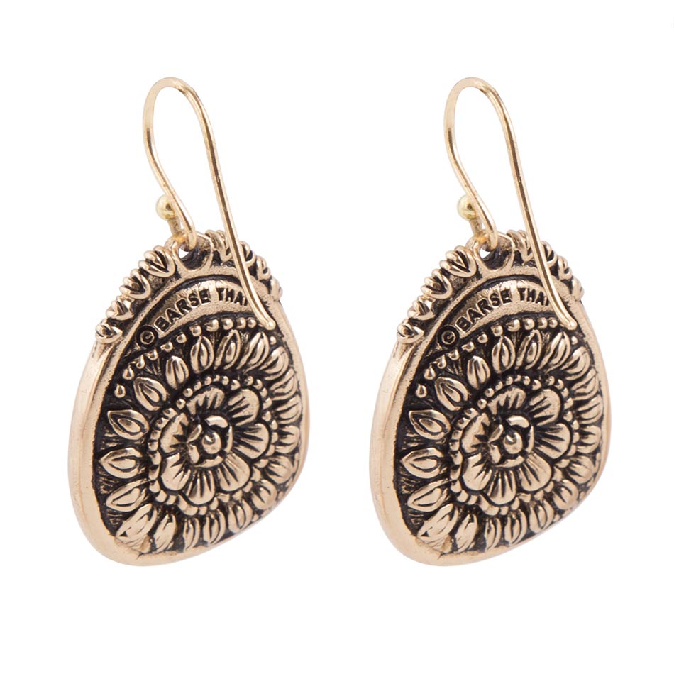 Back detail of the Agave turquoise and bronze earring bezel