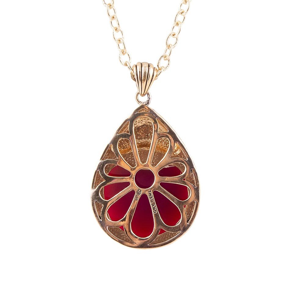 Flamenco Magenta Agate Pendant Necklace