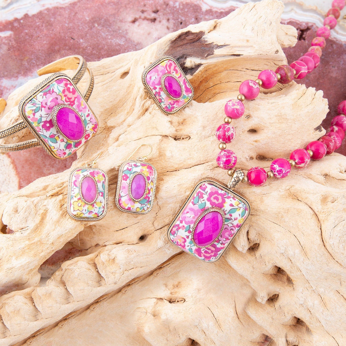 Pink Agate Floral Pendant Necklace